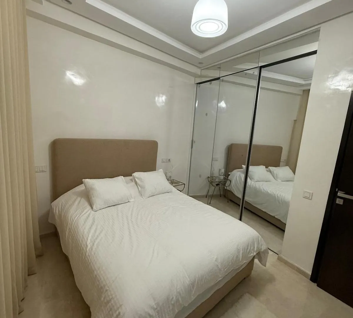 Elegant Apartment Racine Bd Almassira Casablanca Maroko
